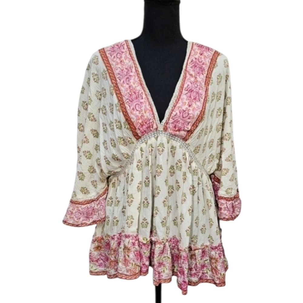 Angie Dolman Sleeve V-neck Empire Waist Ruffled Hem Floral Pullover Top Sz L